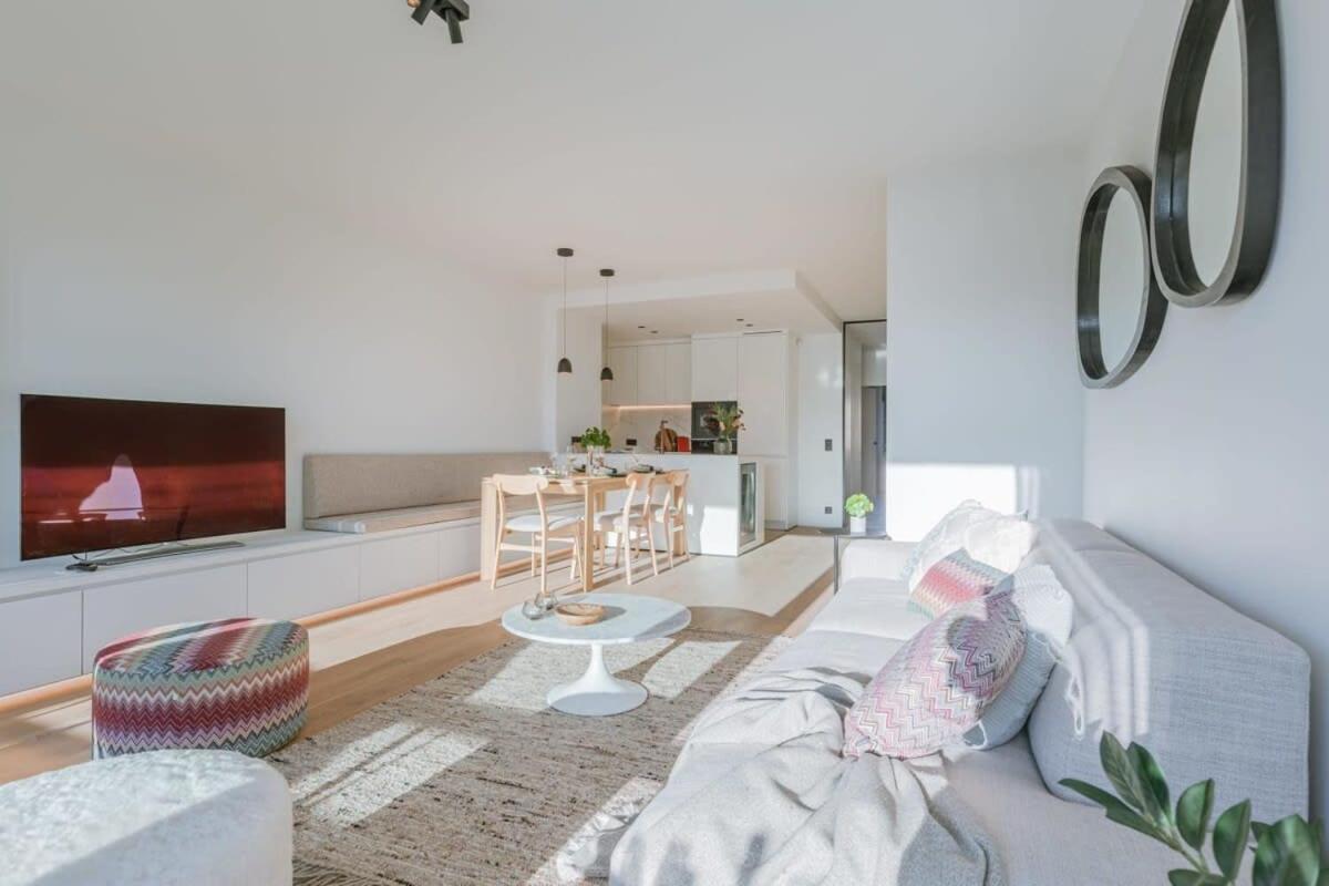 Stunning And Modern Apartment With Sunny Balcony Knokke-Heist Exterior foto