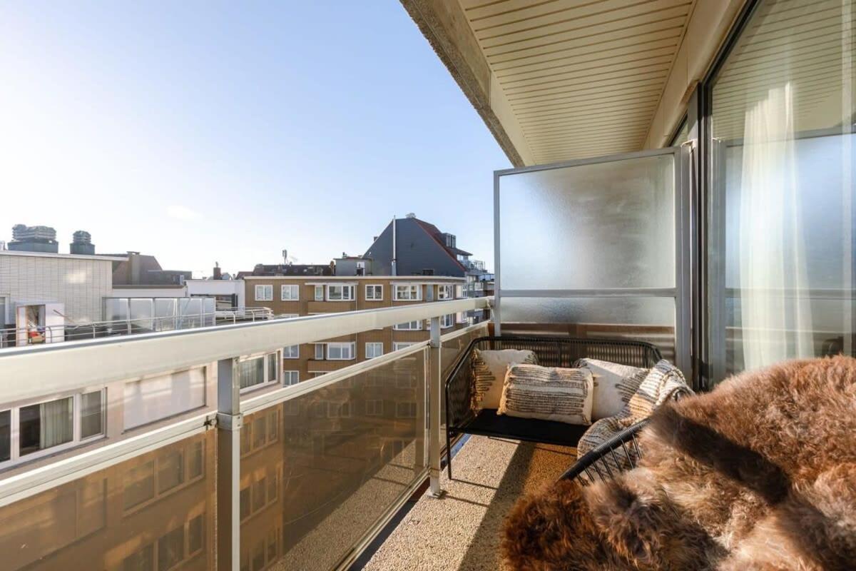 Stunning And Modern Apartment With Sunny Balcony Knokke-Heist Exterior foto